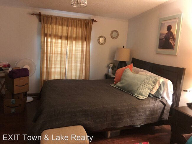 Foto del edificio - 3 br, 2 bath House - 555 Hawthorne Drive