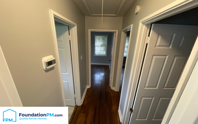 Foto del edificio - 3342 Ashland St