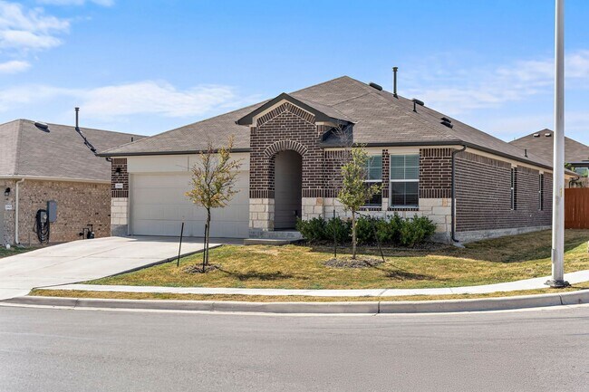 Foto del edificio - 19601 Abigail Fillmore Rd