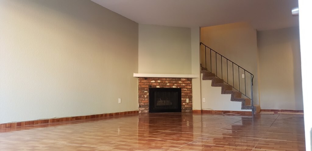living room - 14265 Terra Bella St