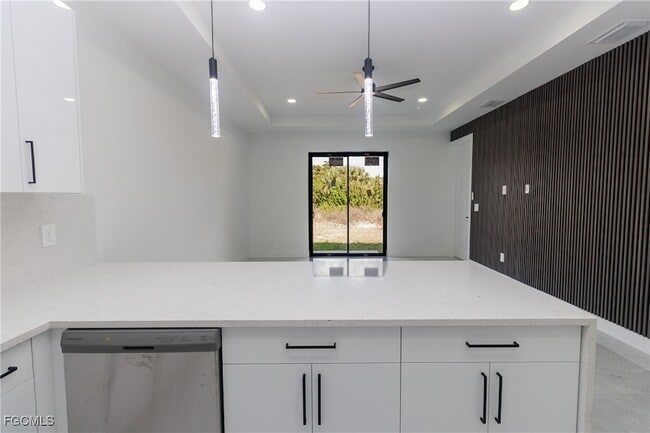 Foto del edificio - 849 Duplex St E