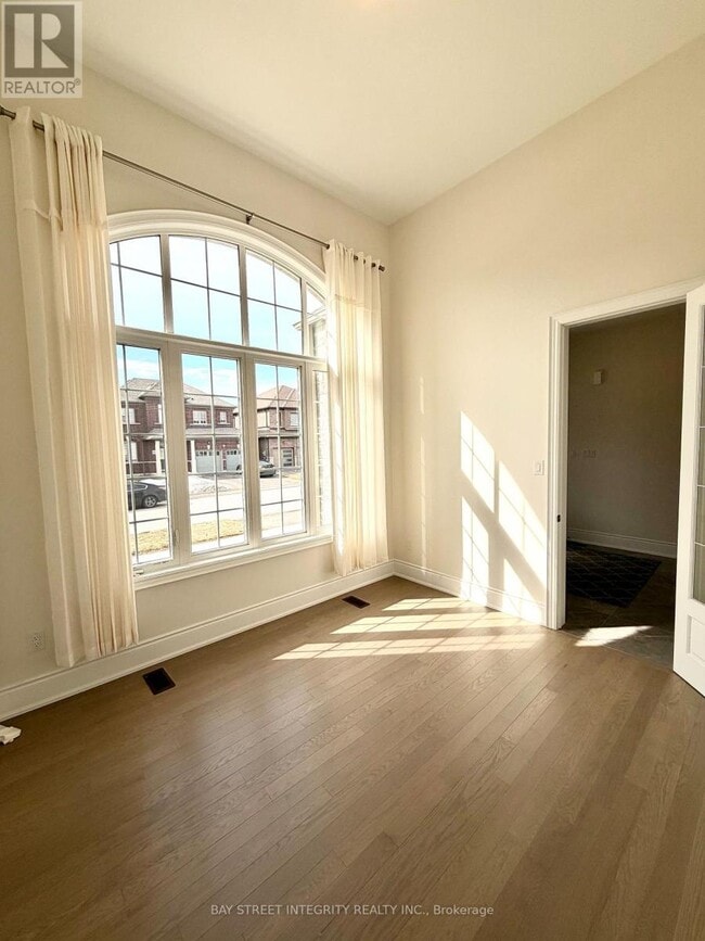 Building Photo - 64 Bud Leggett Cres