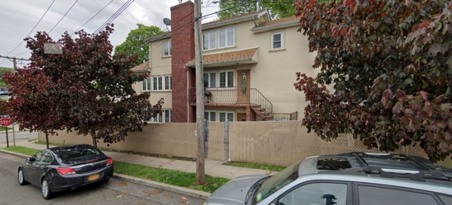 Building Photo - 190 Anderson St