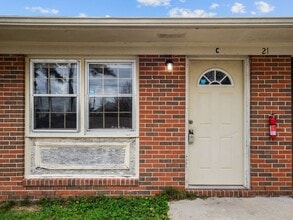 Building Photo - 21 Sophia Dr