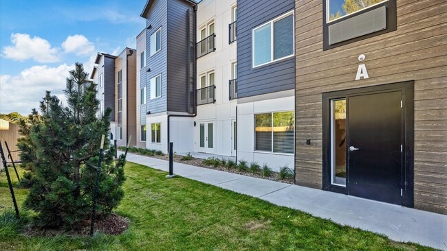 Foto del edificio - The Monument: Modern 2 Bedroom Apartment: ...