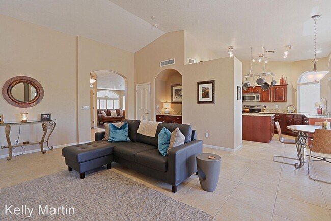 Foto del edificio - 4 br, 2 bath House - 18976 N 92nd Way