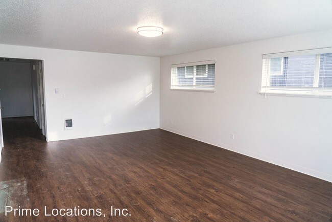 Foto del edificio - 1102-1122 10th Ave SE