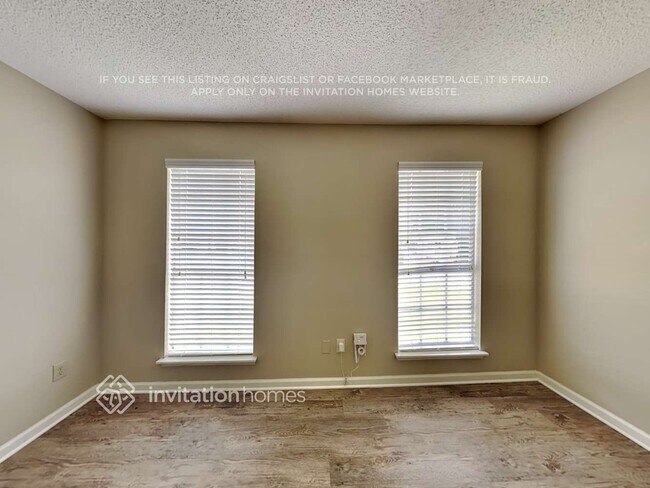 Building Photo - 1411 Chelsea Downs Ln NE