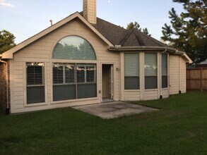 Building Photo - 26418 Cole Trace Ln