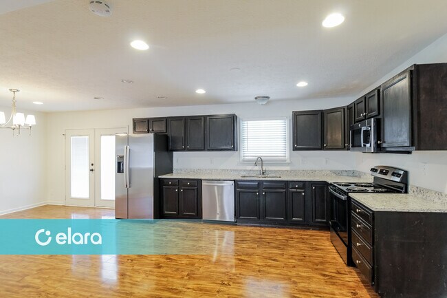 Foto del edificio - 3929 Rockcrest Court