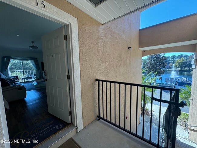 Building Photo - 9556 Armelle Way