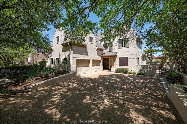 Foto del edificio - 4776 Stonebriar Cir