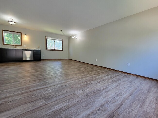 Foto del edificio - 1801 43rd St NW