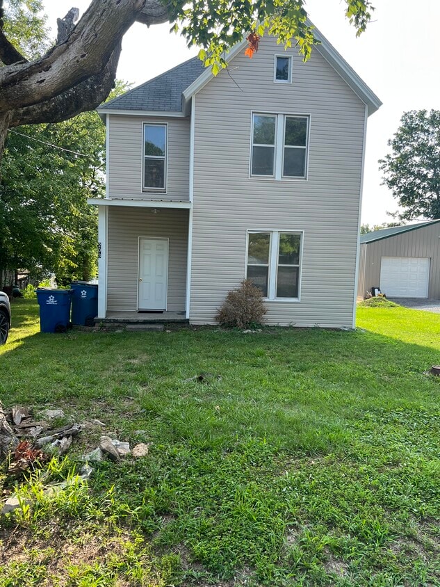 Primary Photo - 203 N Jasper St