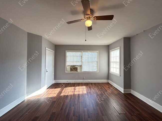 Foto del edificio - 2416 Vineville Ave