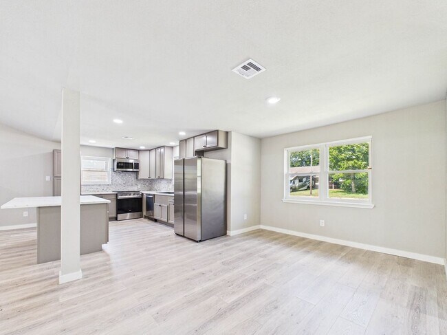 Foto del edificio - 135 Highland Terrace Dr
