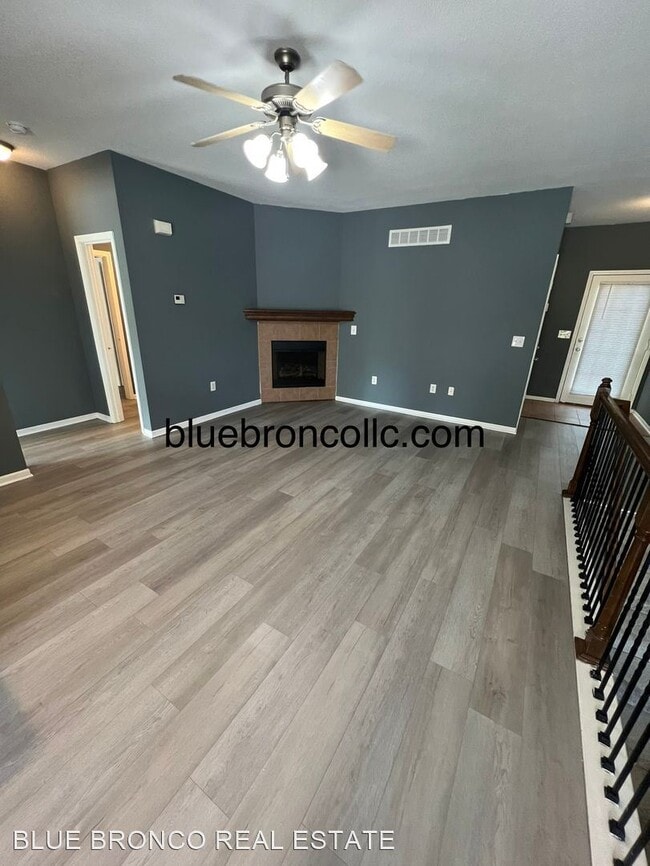 Building Photo - 3 br, 2 bath House - 10538 E 45th Ter