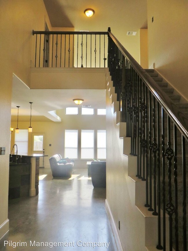Foto del edificio - 4 br, 2.5 bath House - 30012 Edgewood Drive