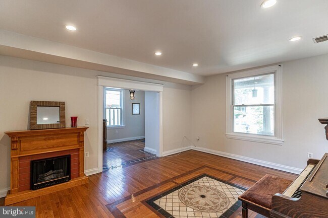 Foto del edificio - 4704 Georgia Ave NW