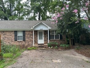 Building Photo - 3149 Oak Hammock Ln