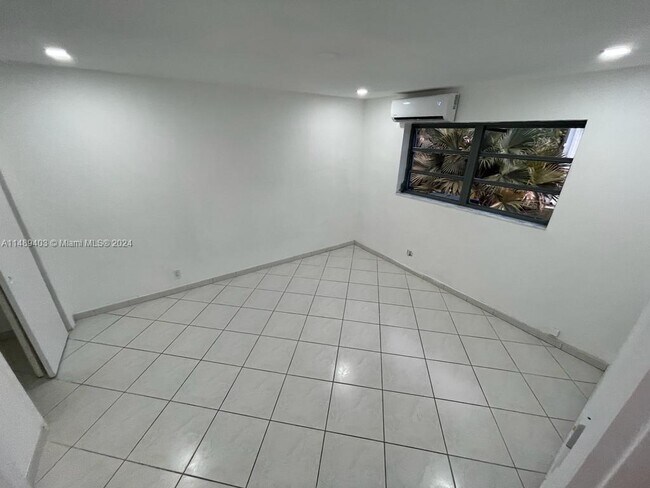 Foto del edificio - 5401 Hollywood Blvd