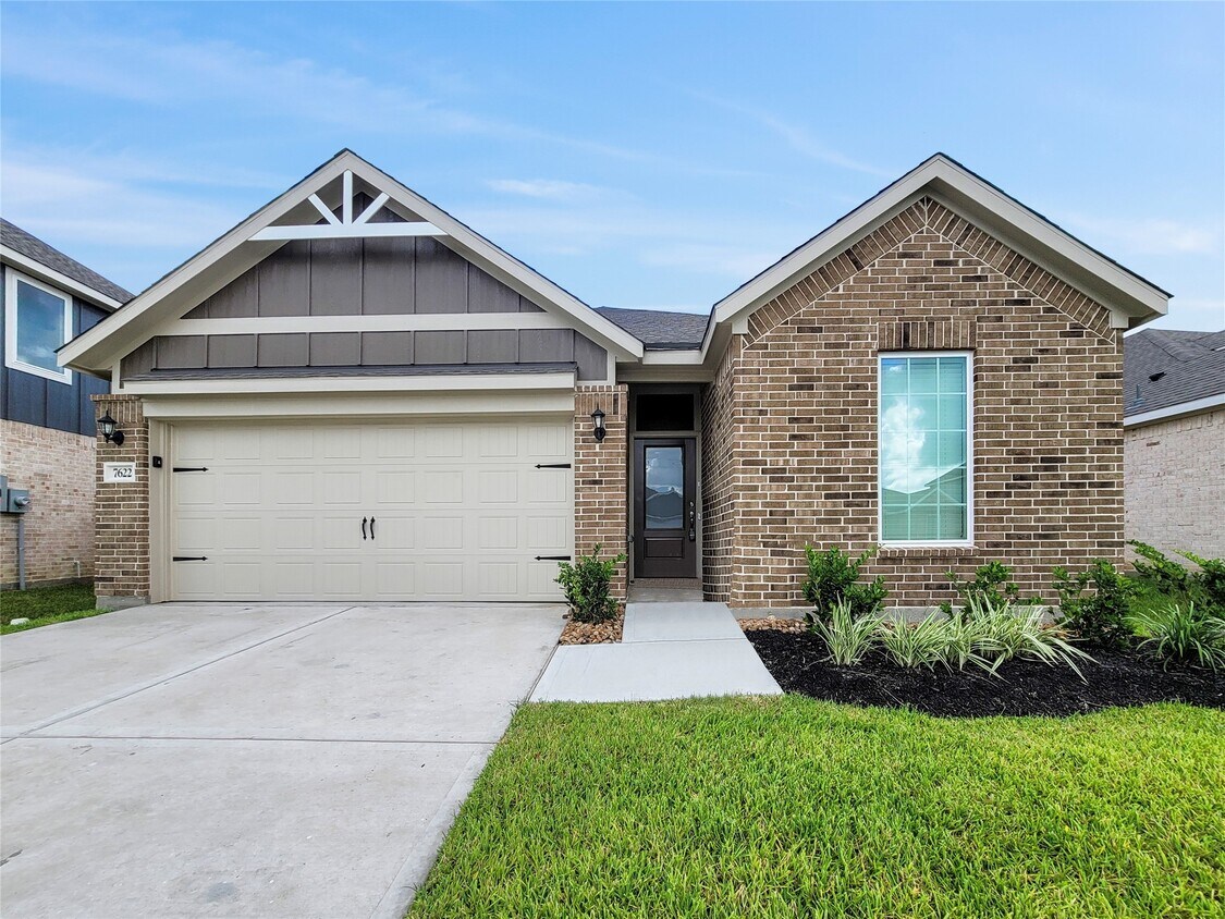Foto principal - 7622 Thrips Ln