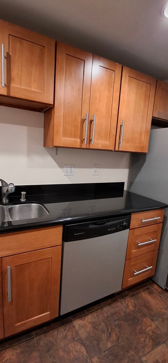 Foto del edificio - 9013 16th Ave SW