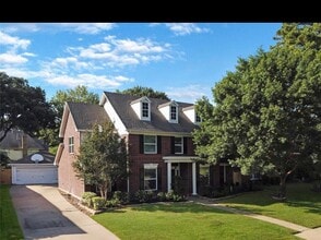 Building Photo - 18214 Spruce Creek Dr