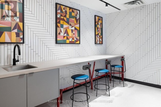 Photo du bâtiment - 740-740 Dupont St