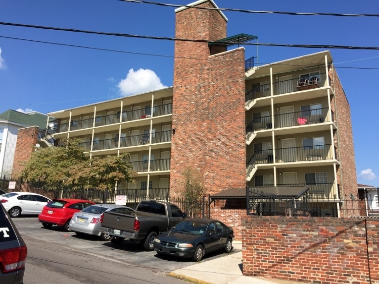 Foto principal - 510 14th St