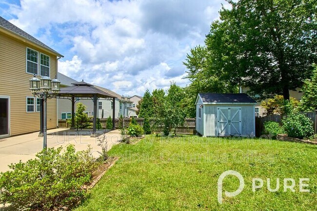 Building Photo - 165 Palm St