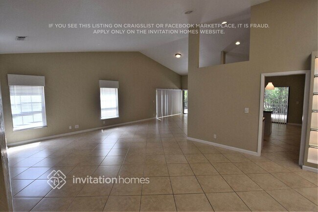 Foto del edificio - 7045 Golf Pointe Cir