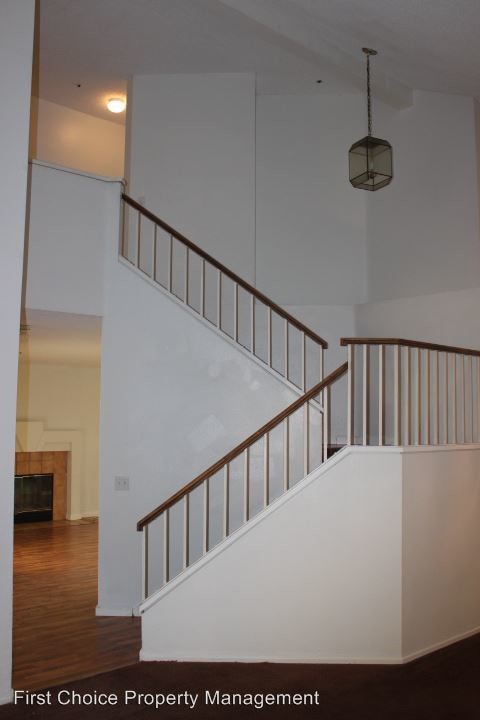 Building Photo - 5 br, 3 bath House - 11430 Dogwood Court