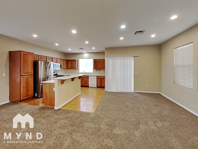 Foto del edificio - 10637 Chestnut Timber Ct