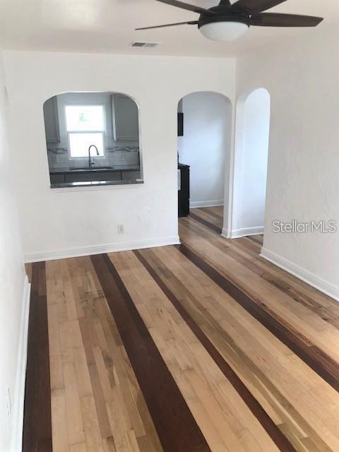 Foto del edificio - 2220 5th Ave N