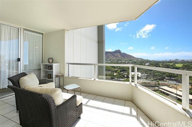 Building Photo - 2600 Pualani Way