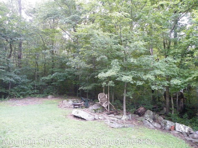 Building Photo - 1 br, 1 bath House - 21963 River Canyon Rd