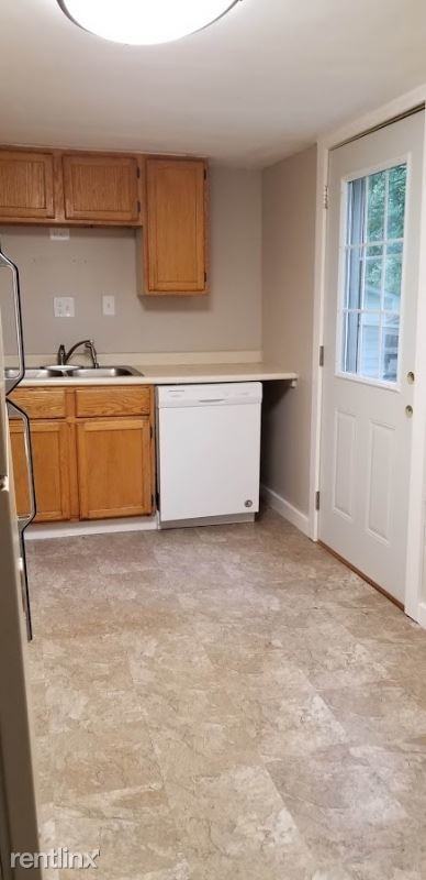 Building Photo - 3 br, 1 bath House - 4915 NW Lovington Dr