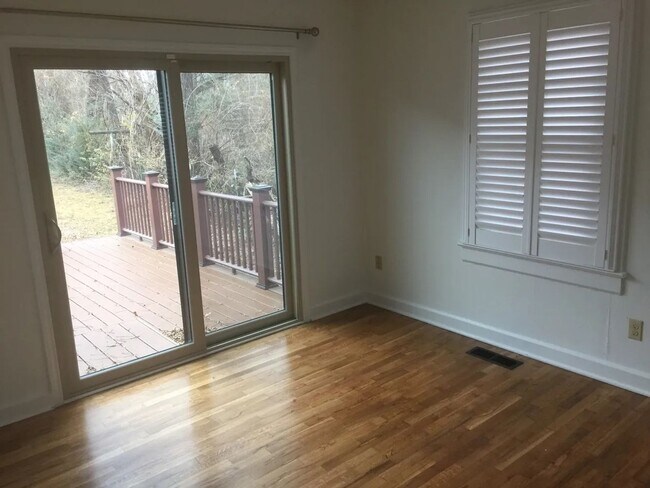 Building Photo - BEAUTIFUL HOME IN GREAT LOCATION!