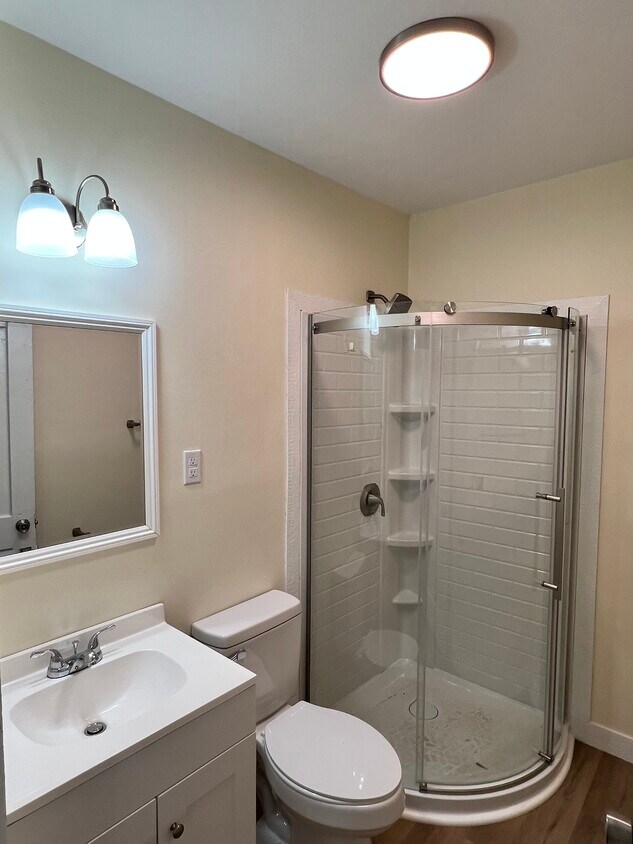 Foto del edificio - 802 McBee St