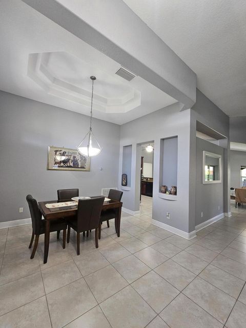 Foto del edificio - 5721 NW Alcazar Ter