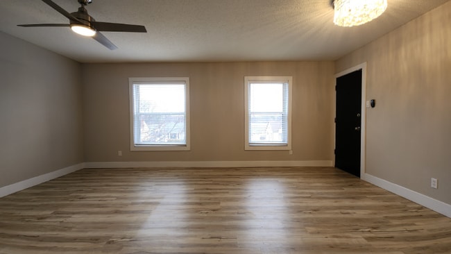 Foto del edificio - 10828 Big Bend Rd