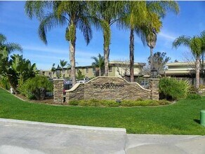 Building Photo - 792 Avocado Ave