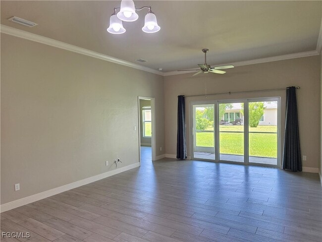 Building Photo - 2020 SW 15th Pl