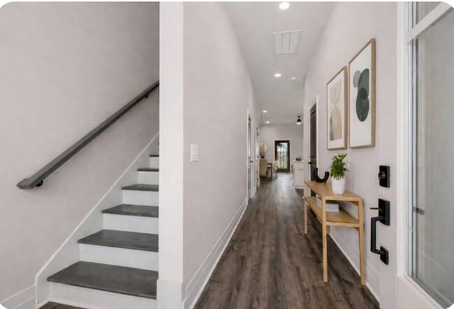 Building Photo - Noble Place Townhomes