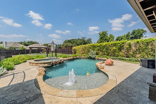 Foto del edificio - 2748 Club Ridge Dr