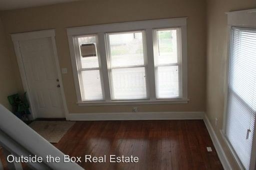 Building Photo - 3 br, 1.5 bath Apartment - 1809 Columbia