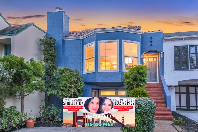 Photo - 724 Teresita Blvd House