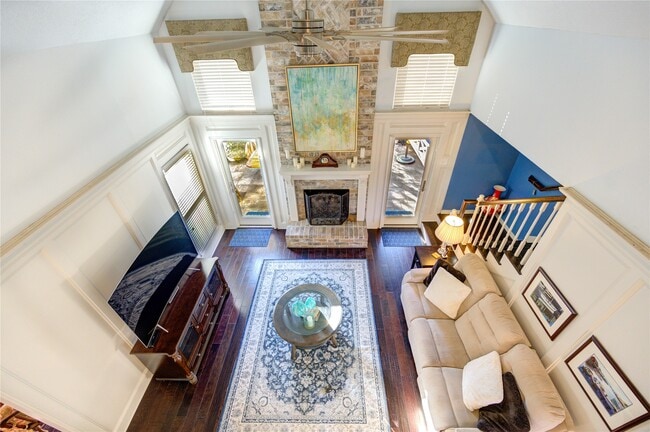 Foto del edificio - 22526 Cove Hollow Dr