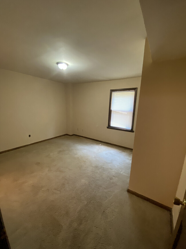 Building Photo - 1404 Spruce St